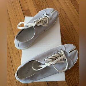 Maison Margiela Tabi Low Top Sneakers